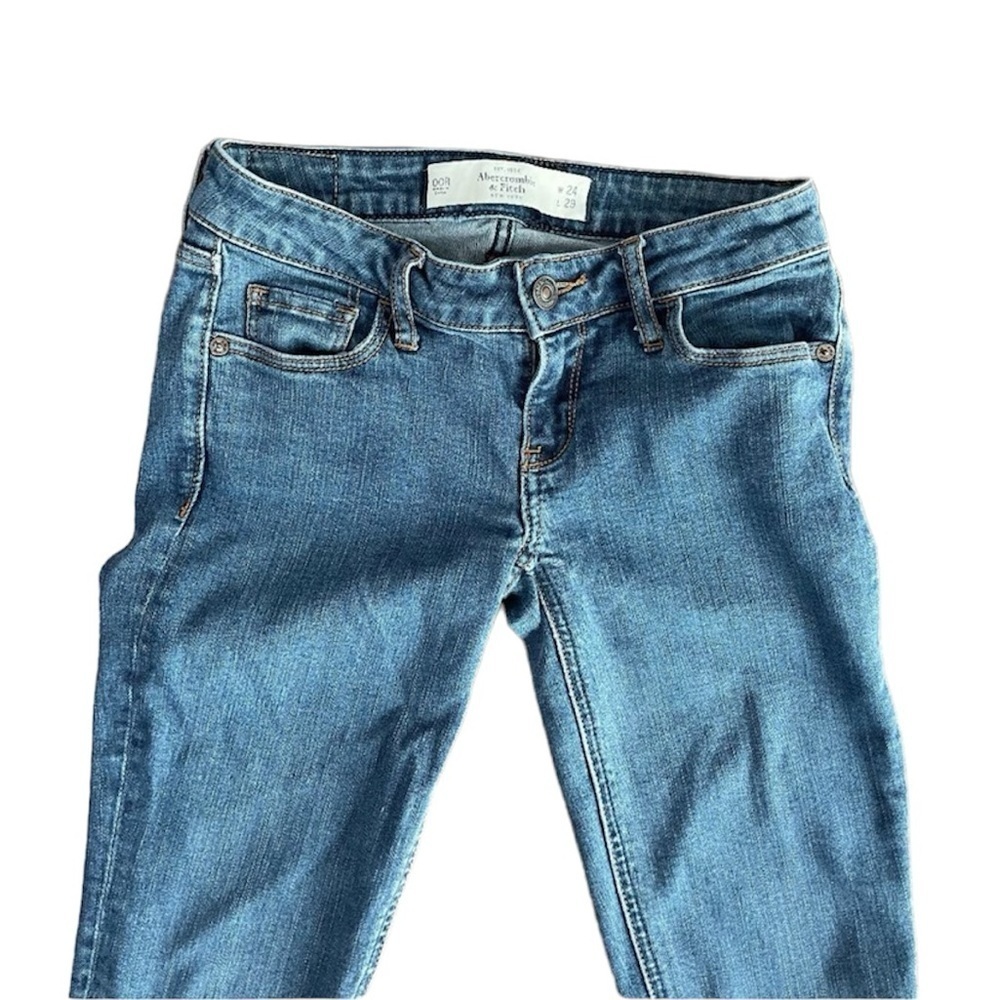 Abercrombie & Fitch Skinny Jeans - Picture 3 of 9
